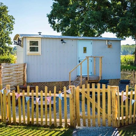 The Hideaway Hut - 1 Bed Shepherds Hut - Hereford Apartment Exterior photo